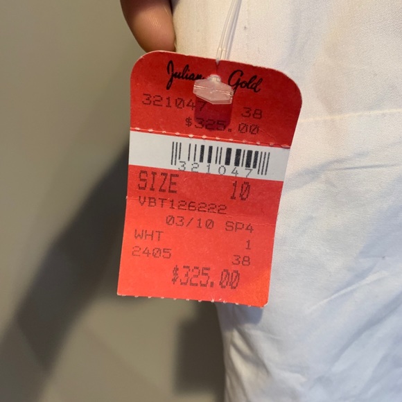 White Silk Trim Zippered Shoulder Open Vest Top - Picture 5 of 6